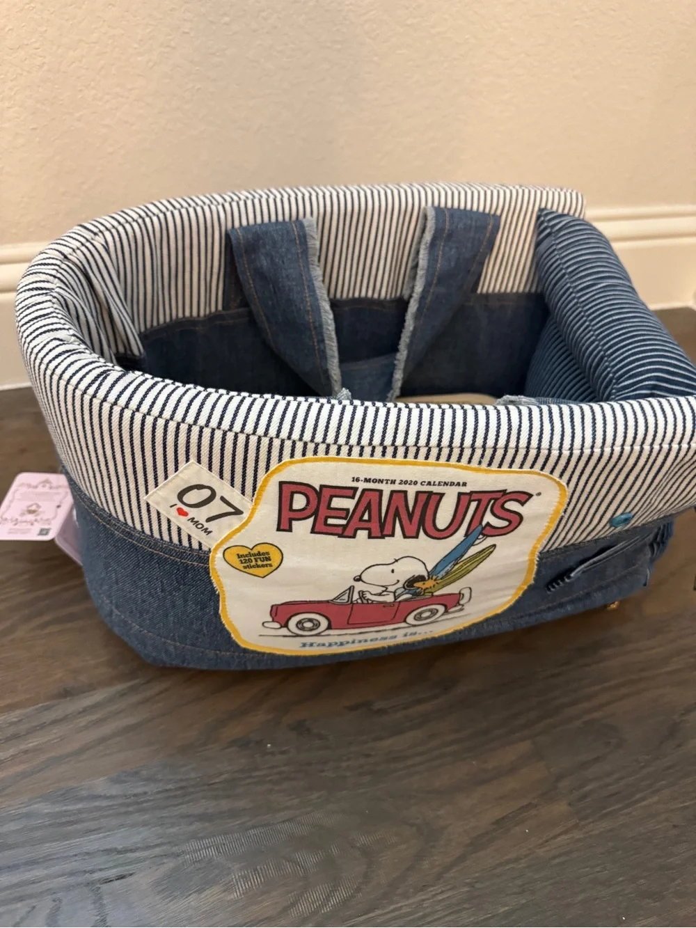 Peanuts Snoopy & Charlie Brown Denim Dog Car Seat Bed Pet Booster dog carrier